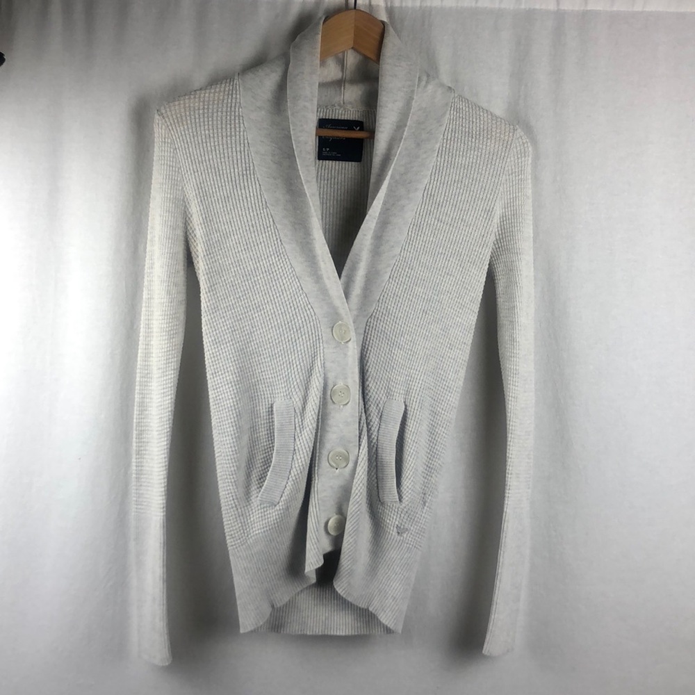 🛍3/$25 AEO waffle knit cardigan with collar